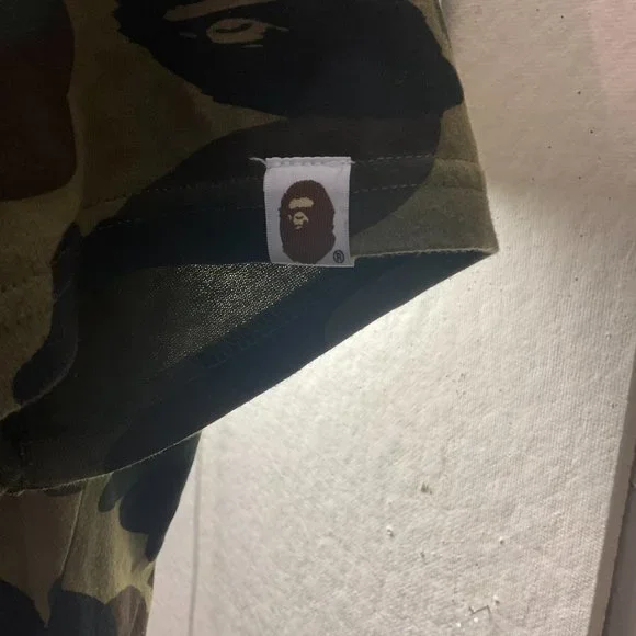 Bape Shark Tee - Picture 4 of 7